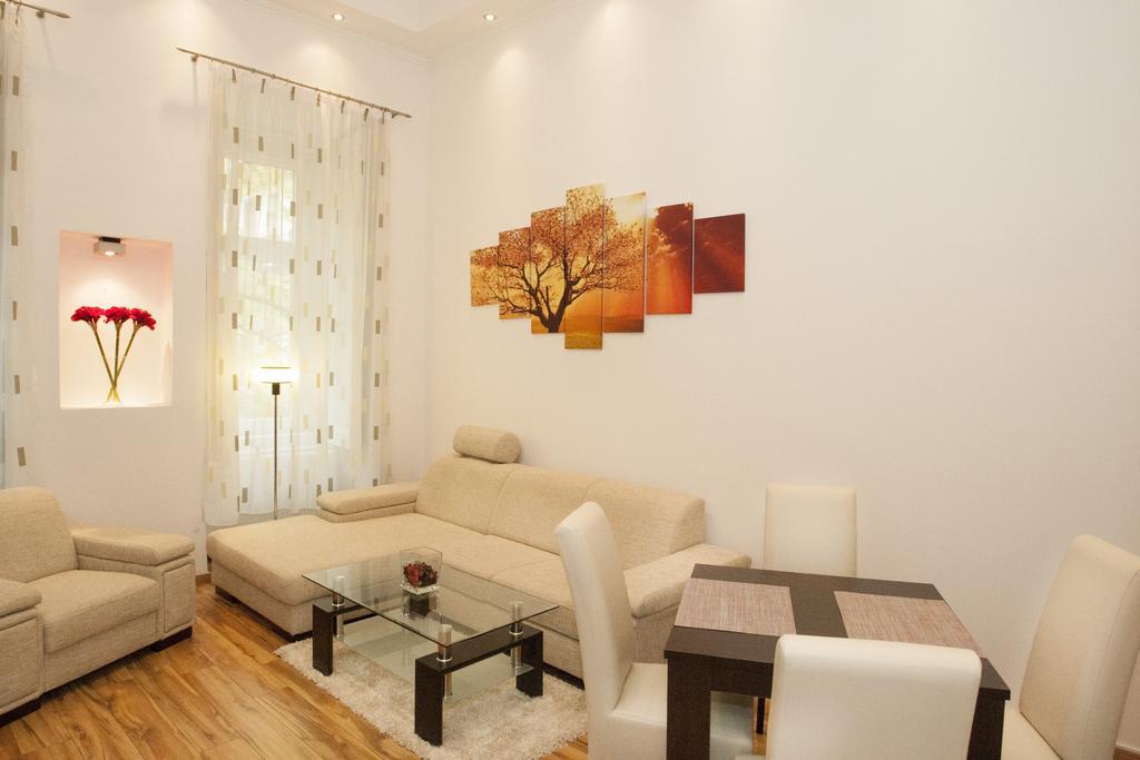 Charlotte Apartment Close To Opera Budapest Exteriör bild
