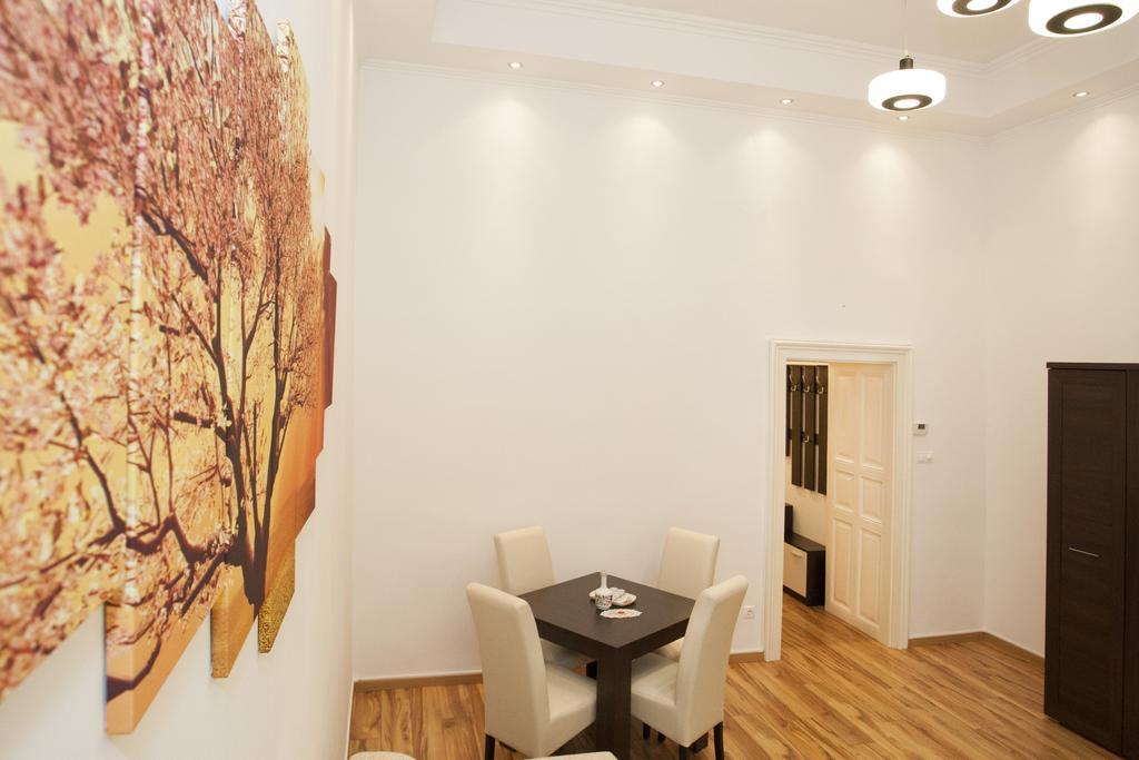 Charlotte Apartment Close To Opera Budapest Exteriör bild